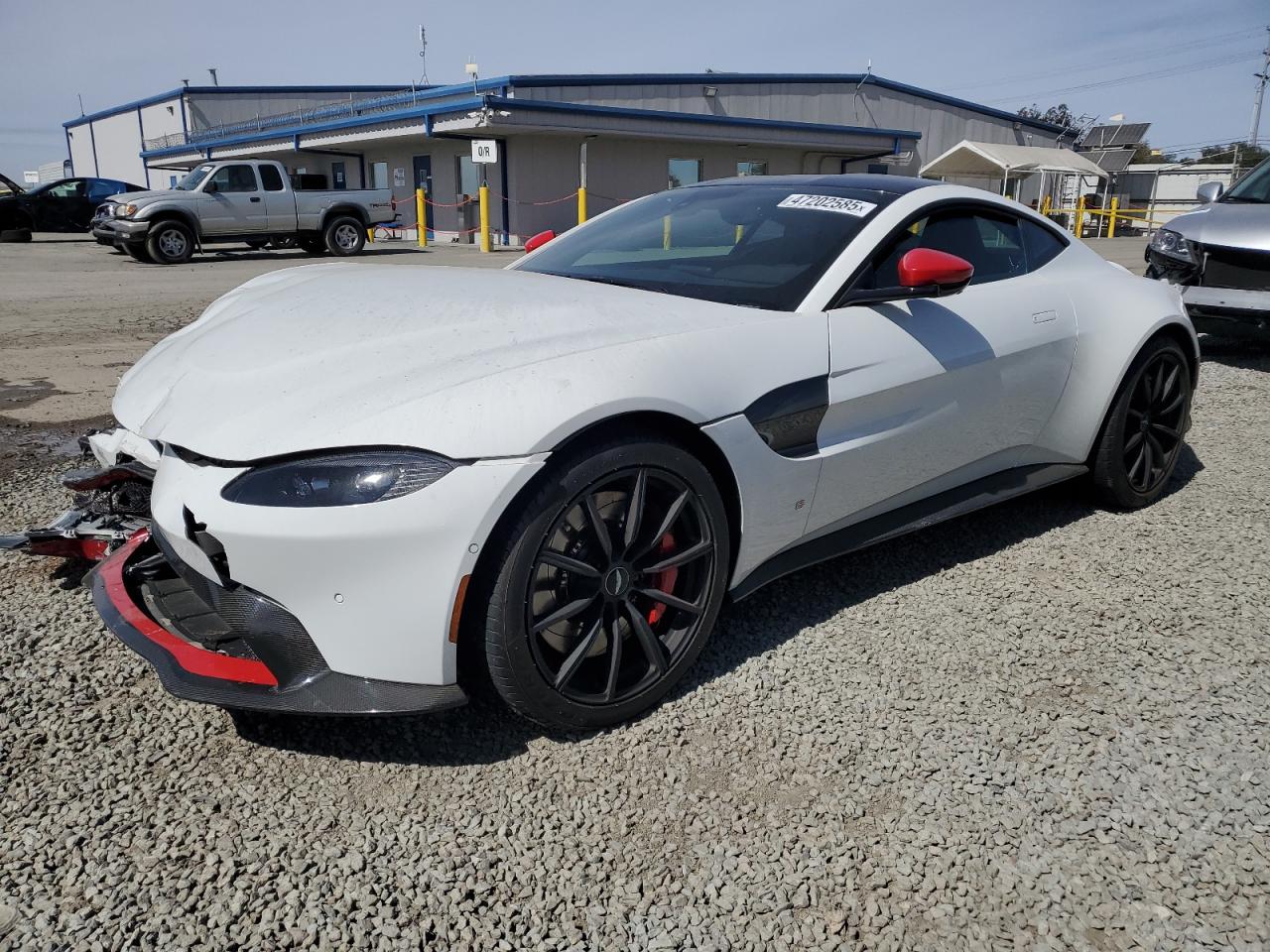 2019 Aston Martin Vantage VIN SCFSMGAW9KGN02588 - Copart auction photo