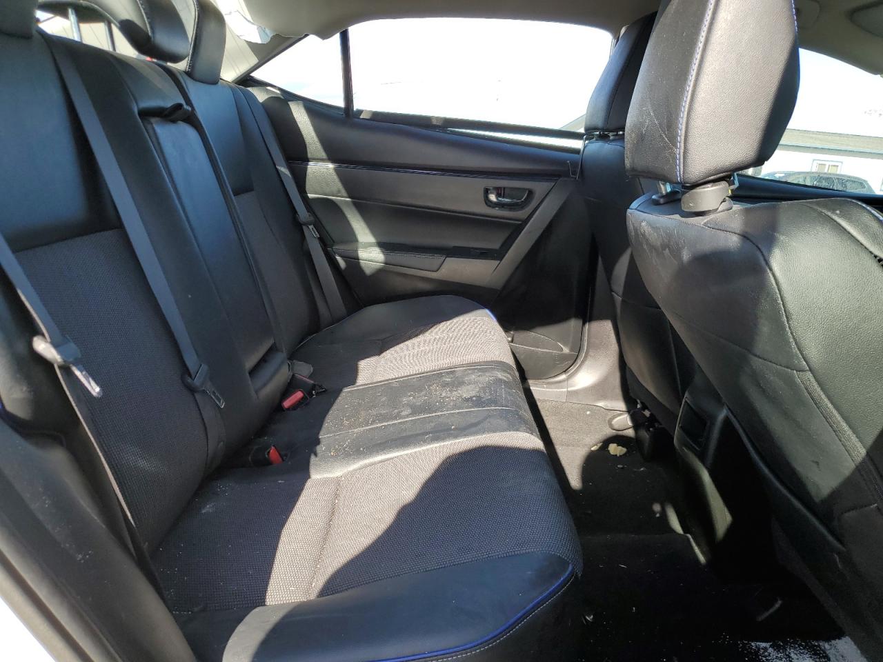 2019 Toyota Corolla VIN 5YFBURHEXKP940882 Copart auction photo, front end / side damage thumbnail 10