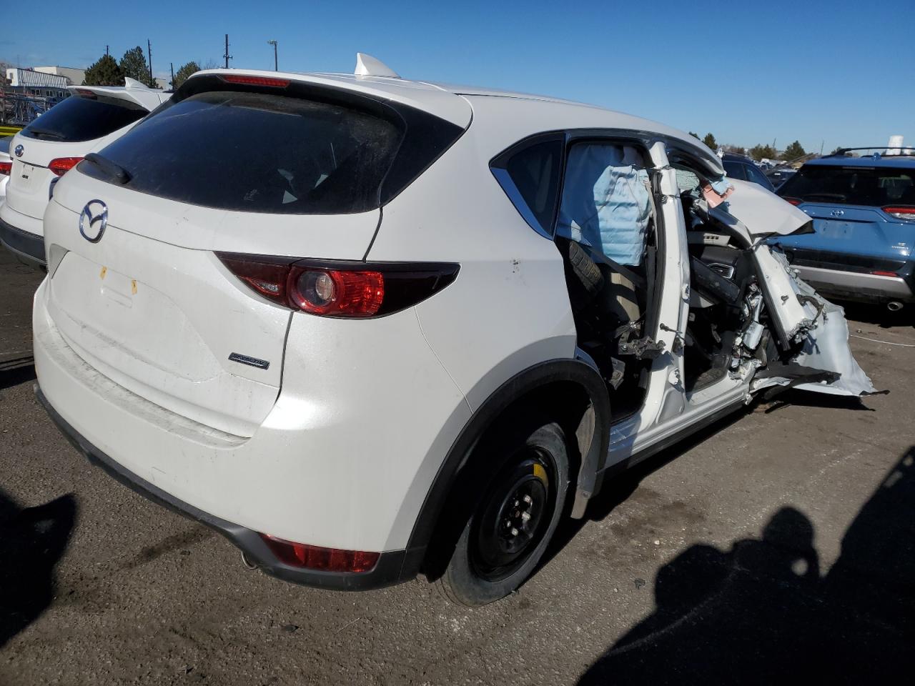 2019 Mazda CX-5 VIN JM3KFBCM5K1507899 Copart auction photo, all over damage thumbnail 3
