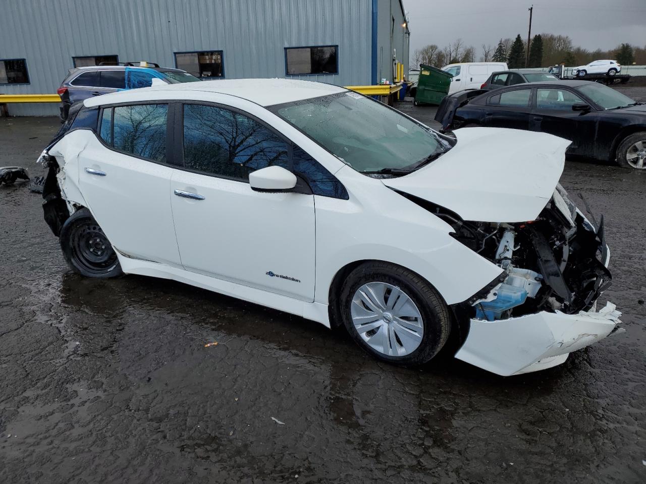 2018 Nissan Leaf VIN 1N4AZ1CP4JC311722 Copart auction photo, front end / all over damage thumbnail 4