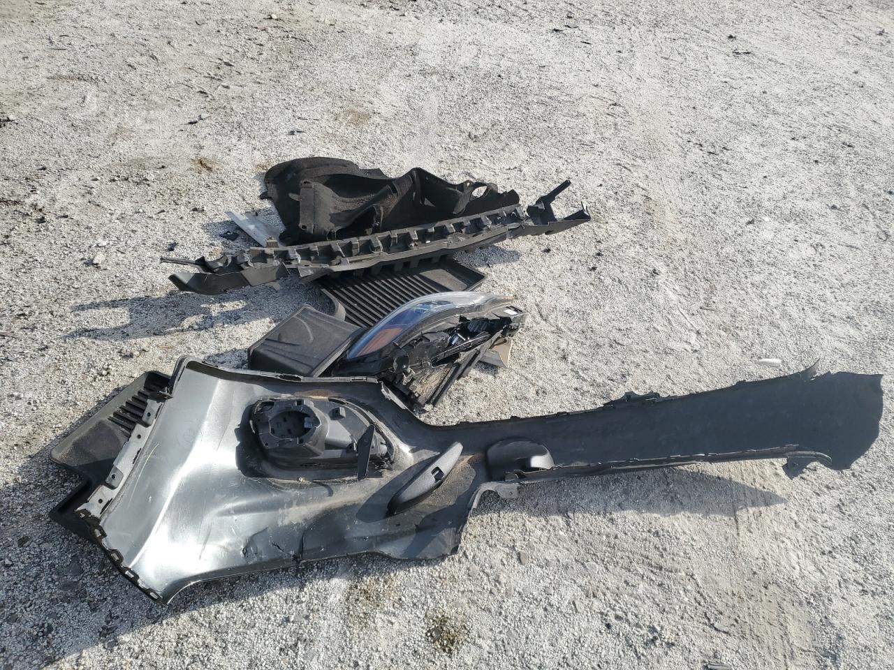 2021 Jeep Grand Cherokee VIN 1C4PJLCB4MD173769 Copart auction photo, front end / side damage thumbnail 13