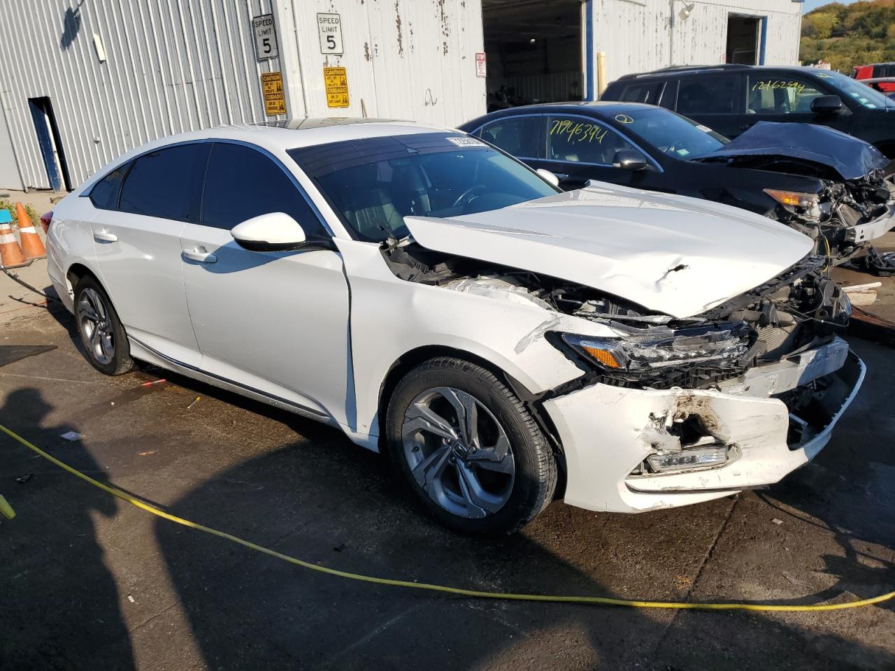 2020 Honda Accord VIN 1HGCV2F55LA016353 Copart auction photo, front end / side damage thumbnail 4