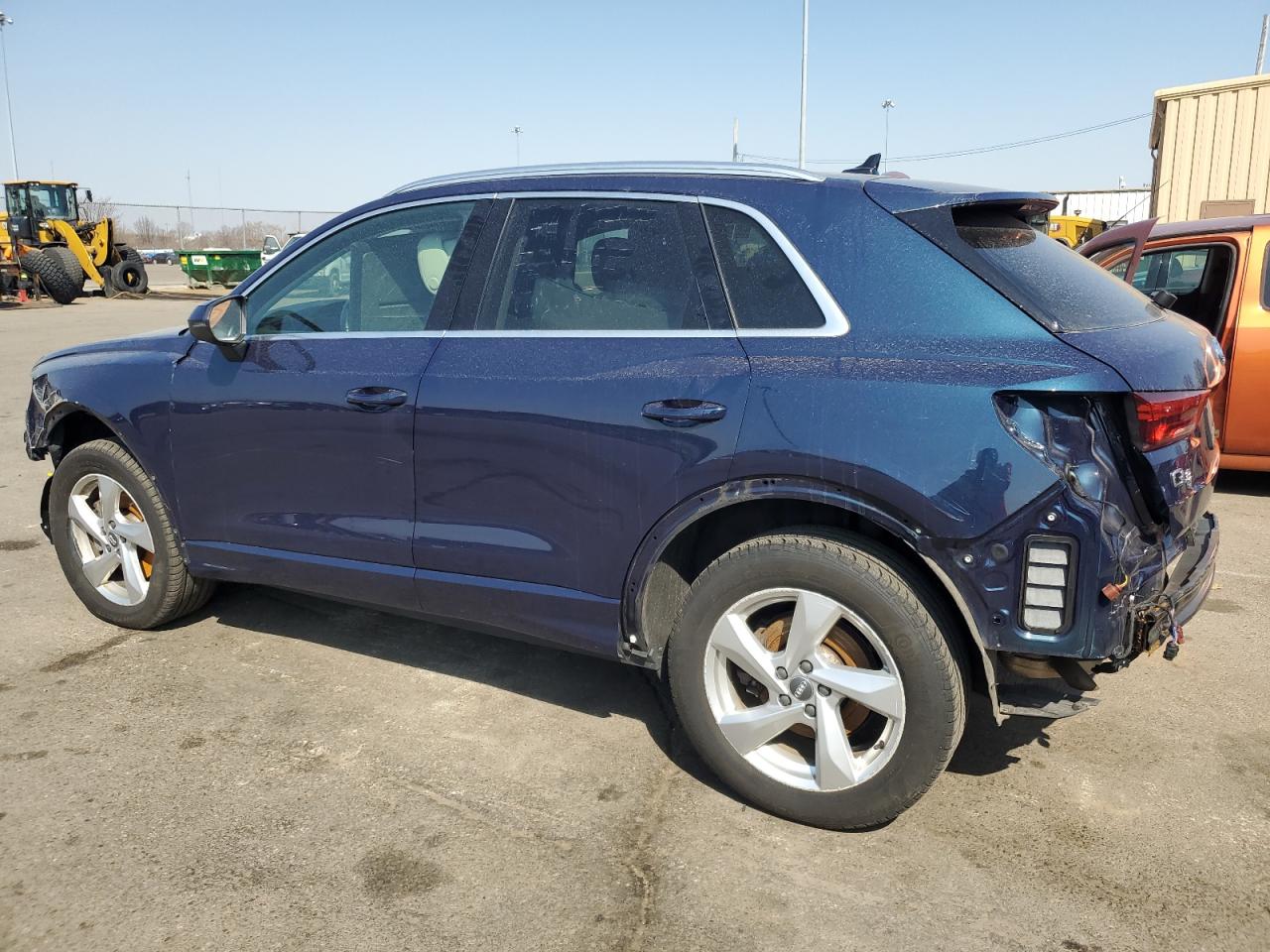 2019 Audi Q3 VIN WA1AECF30K1081162 Copart auction photo, front end / rear end damage thumbnail 2