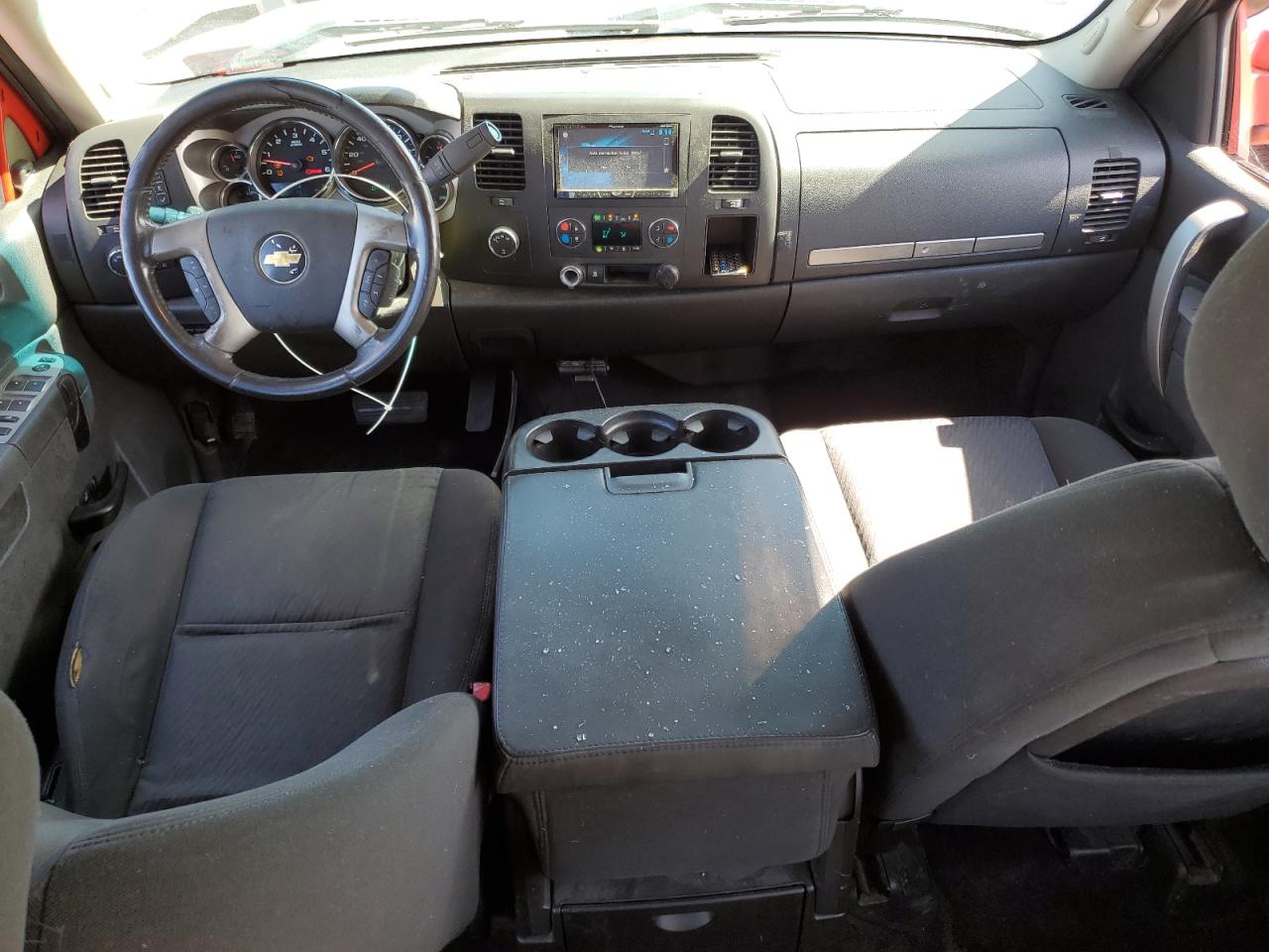 2011 Chevrolet Silverado VIN 3GCPKSE37BG117564 Copart auction photo, vandalism damage thumbnail 8