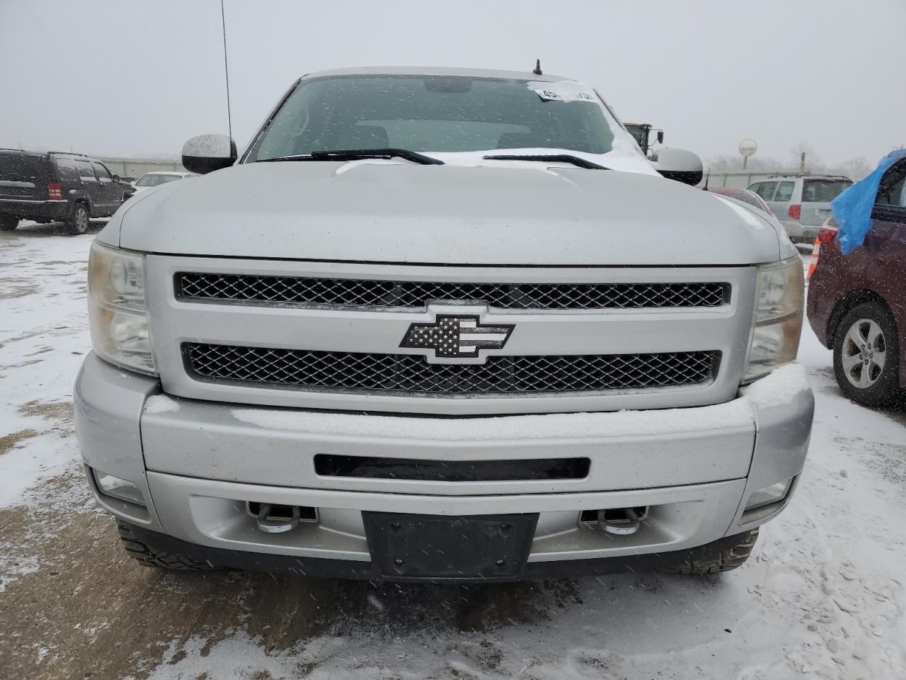 2010 Chevrolet Silverado VIN 3GCRKTE35AG172561 Copart auction photo, side damage thumbnail 5