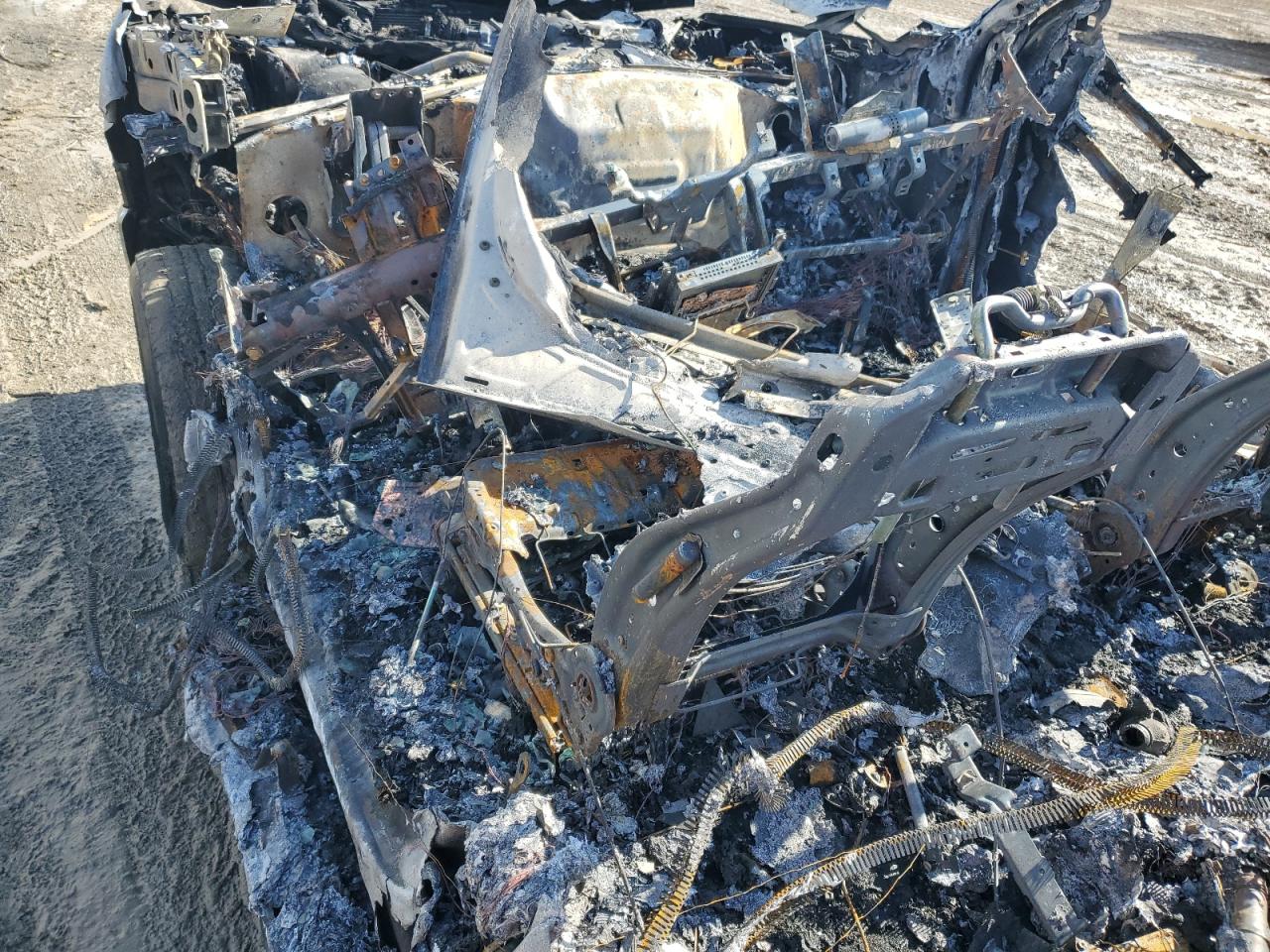 2021 Ford F250 VIN 1FT7W2BT9MEC89985 Copart auction photo, burn damage thumbnail 8