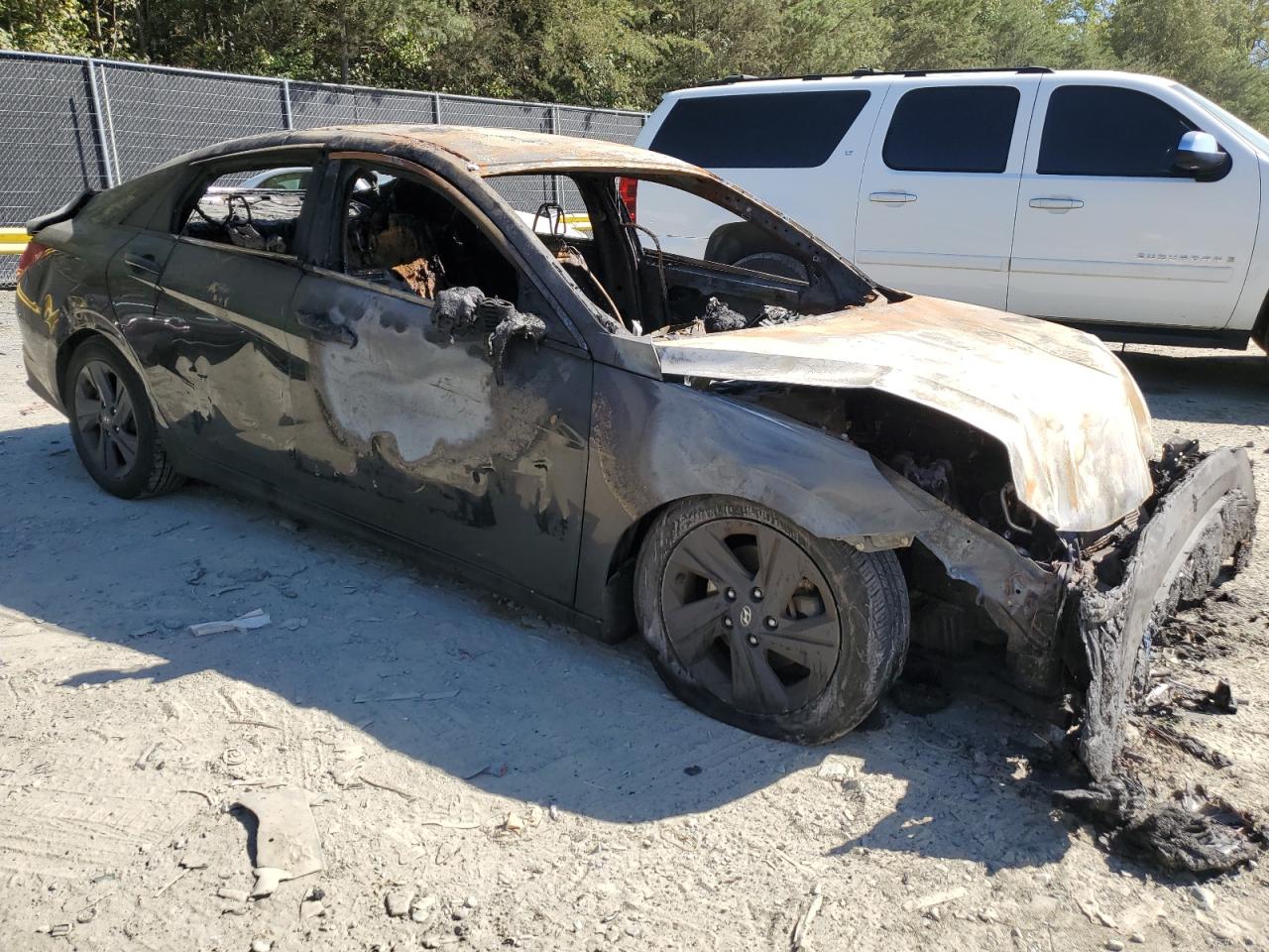 2021 Hyundai Elantra VIN 5NPLS4AG4MH005009 Copart auction photo, burn damage thumbnail 4