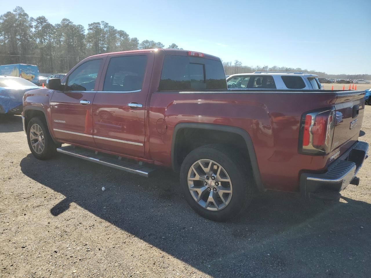 2018 GMC Sierra VIN 3GTU2NEC2JG562653 Copart auction photo, front end damage thumbnail 2