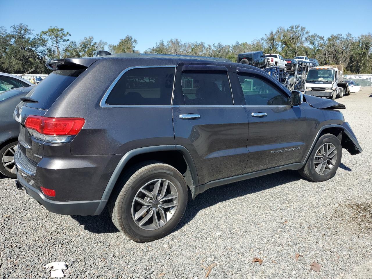 2019 Jeep Grand Cherokee VIN 1C4RJFBG0KC714620 Copart auction photo, front end / side damage thumbnail 3