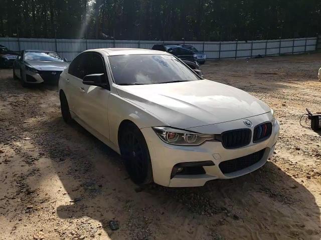 2016 BMW 3er VIN WBA8E9C50GK646442 Copart auction photo, undercarriage / all over damage thumbnail 11