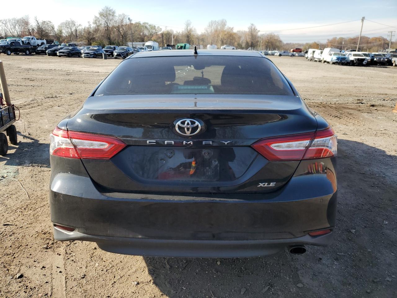 2018 Toyota Camry VIN 4T1B11HK7JU528691 Copart auction photo, front end / undercarriage damage thumbnail 6