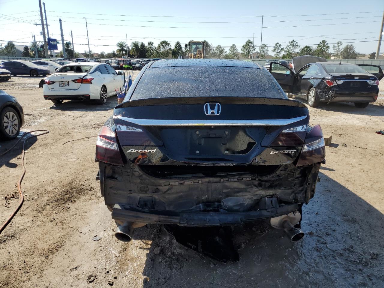2017 Honda Accord VIN 1HGCR2F52HA267455 Copart auction photo, rear end damage thumbnail 6