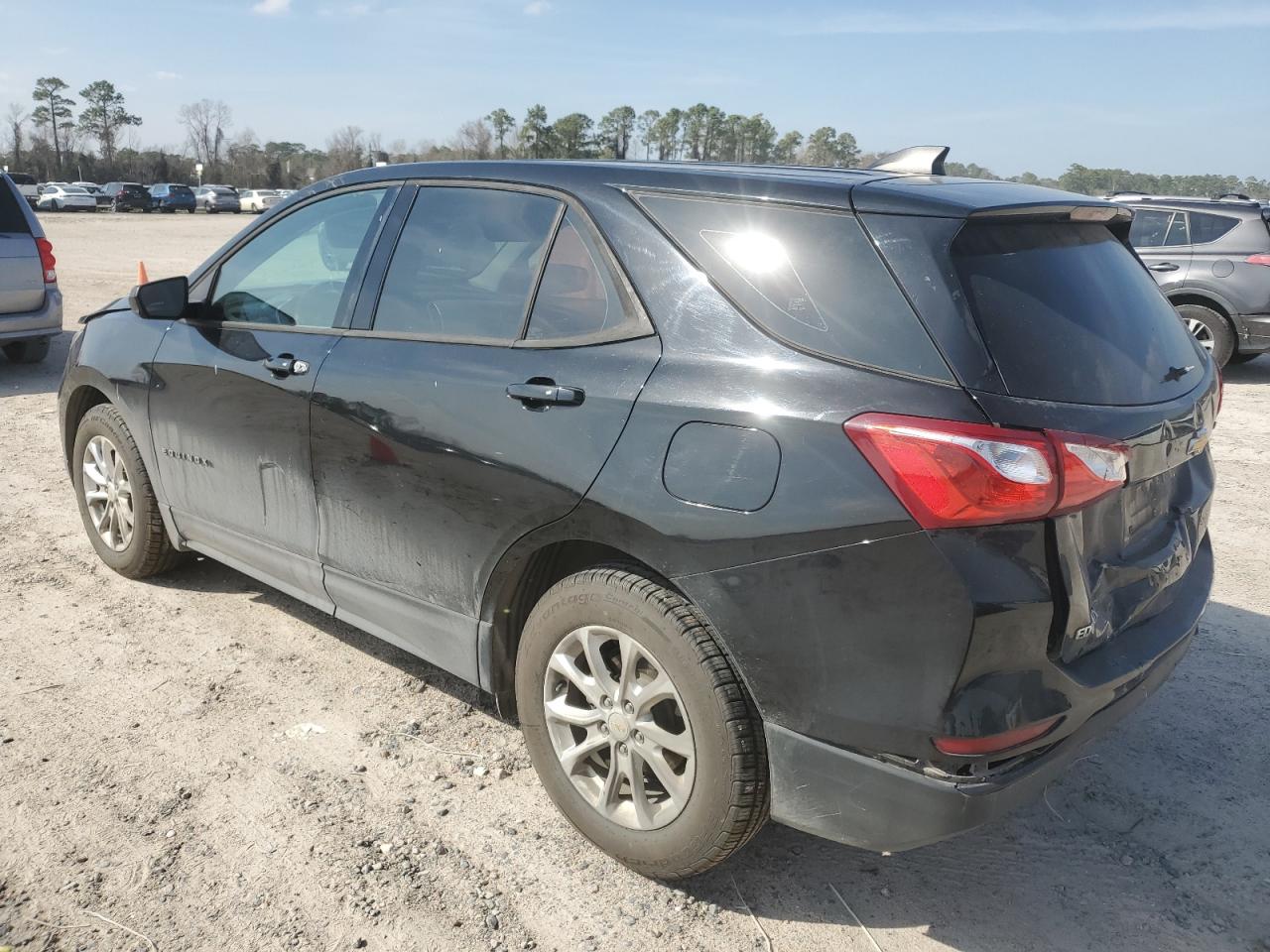 2019 Chevrolet Equinox VIN 2GNAXHEVXK6173142 Copart auction photo, front end damage thumbnail 2
