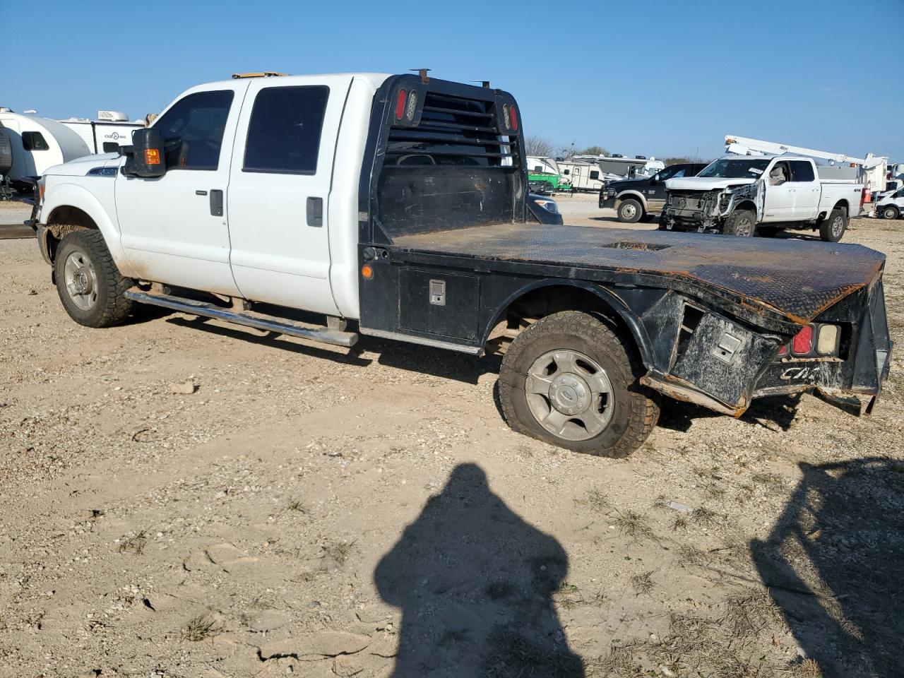 2016 Ford F350 VIN 1FT8W3B67GEB30469 Copart auction photo, rear end / minor dent/scratches damage thumbnail 2