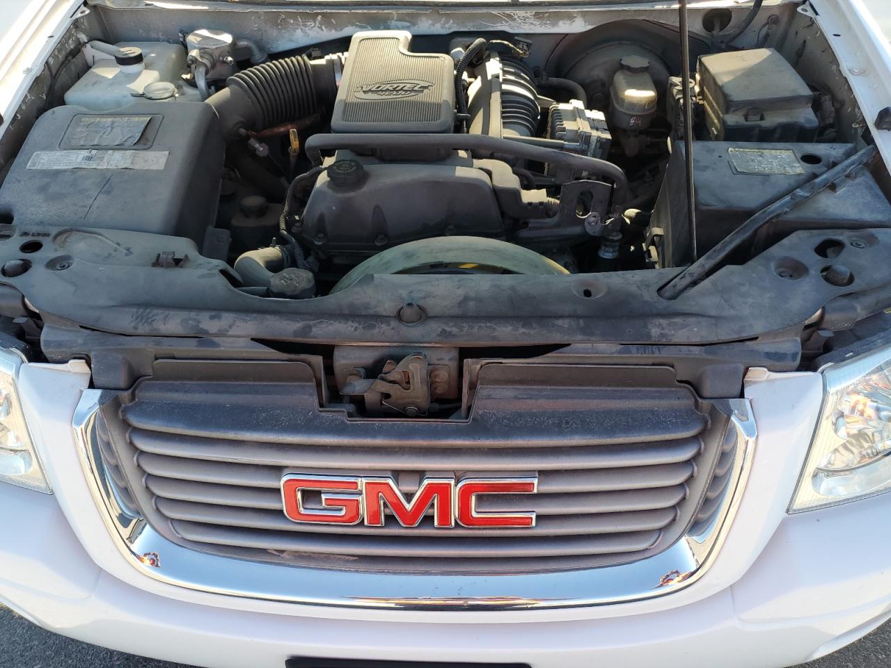 2001 GMC Envoy VIN 1GKDS13S922295223 Copart auction photo, side damage thumbnail 12