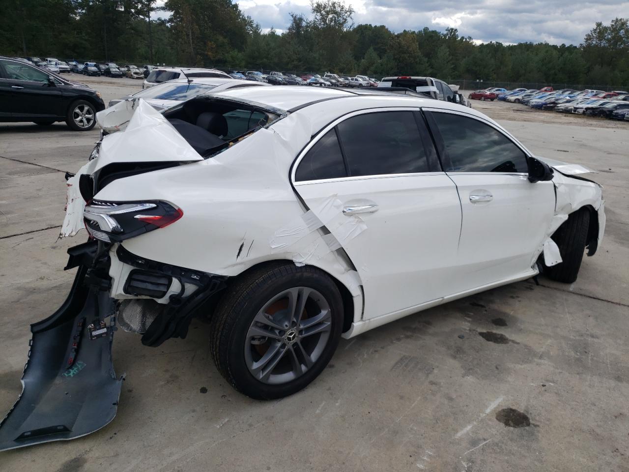 2020 Mercedes-Benz A-klasse VIN W1K3G4EB8LJ200722 Copart auction photo, all over damage thumbnail 3