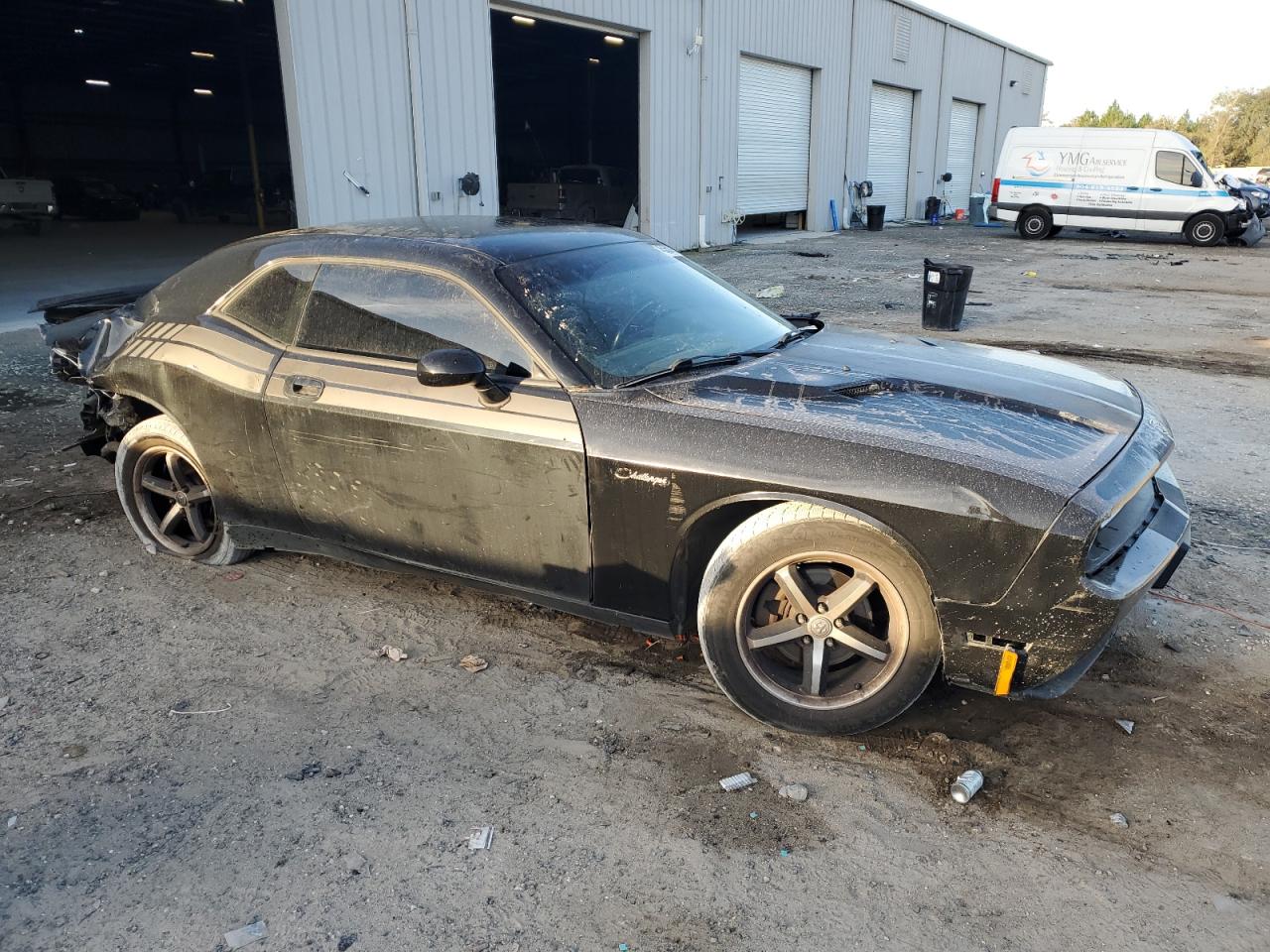 2010 Dodge Challenger VIN 2B3CJ4DV6AH144240 Copart auction photo, rear end damage thumbnail 4