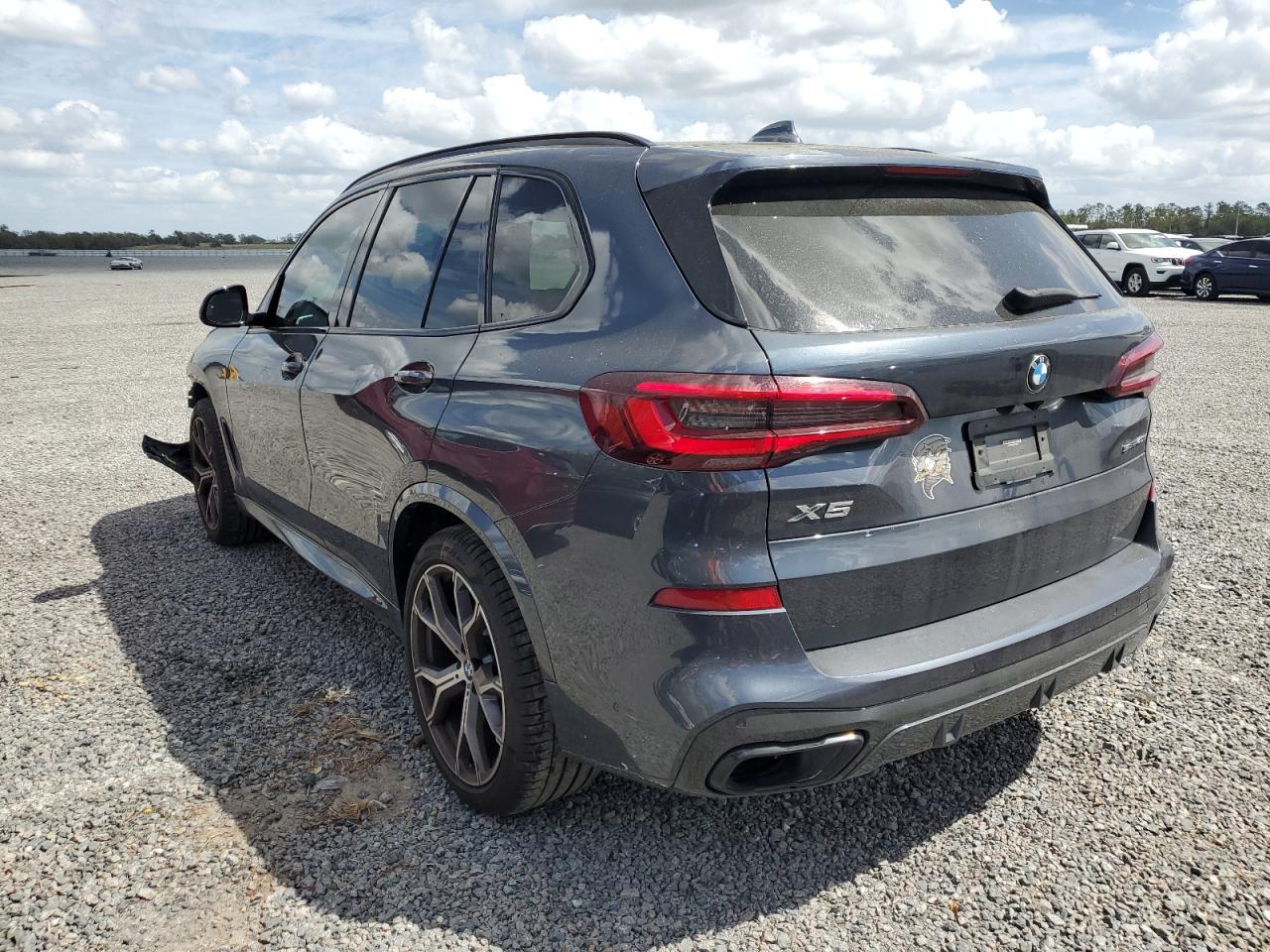 2021 BMW X5 VIN 5UXCR4C05M9H32830 Copart auction photo, frame damage / front end damage thumbnail 2