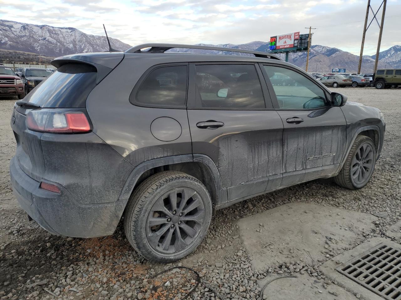 2021 Jeep Grand Cherokee VIN 1C4PJMMX1MD174488 Copart auction photo, front end damage thumbnail 3