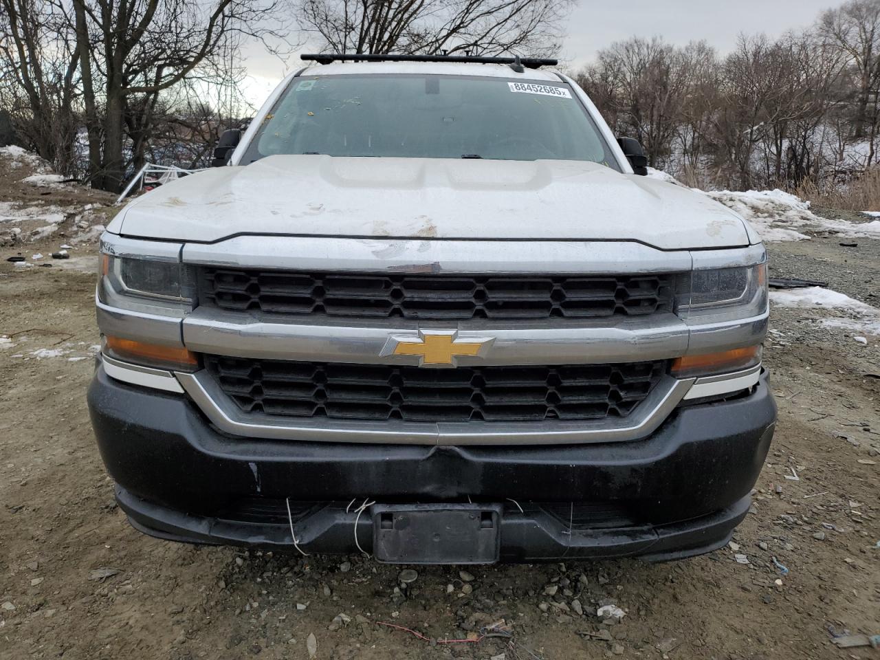 2017 Chevrolet Silverado VIN 1GCRCNEH7HZ380973 Copart auction photo, rear end / undercarriage damage thumbnail 5