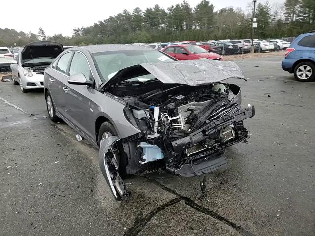 2018 Hyundai Sonata VIN KMHE24L34JA087311 Copart auction photo, front end / minor dent/scratches damage thumbnail 11