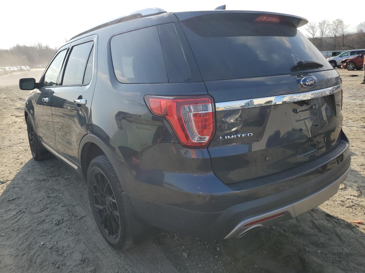 2017 Ford Explorer VIN 1FM5K7F84HGA25827 Copart auction photo, minor dent/scratches damage thumbnail 2