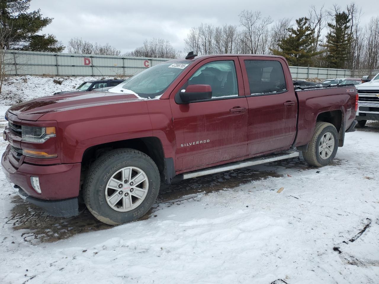 2017 Chevrolet Silverado VIN 3GCUKREH1HG389558