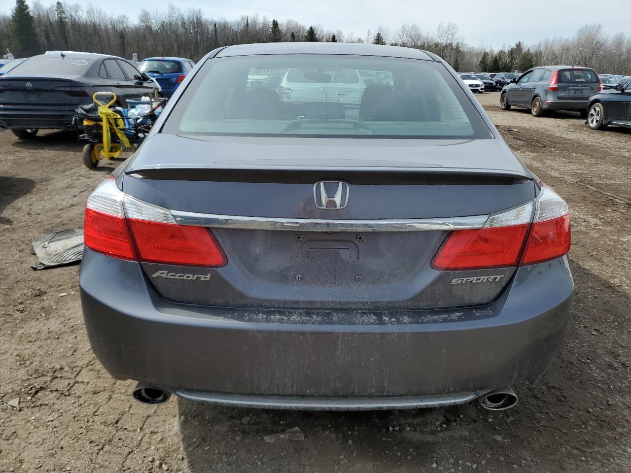 2015 Honda Accord VIN 1HGCR2F52FA807674 Copart auction photo, front end damage thumbnail 6
