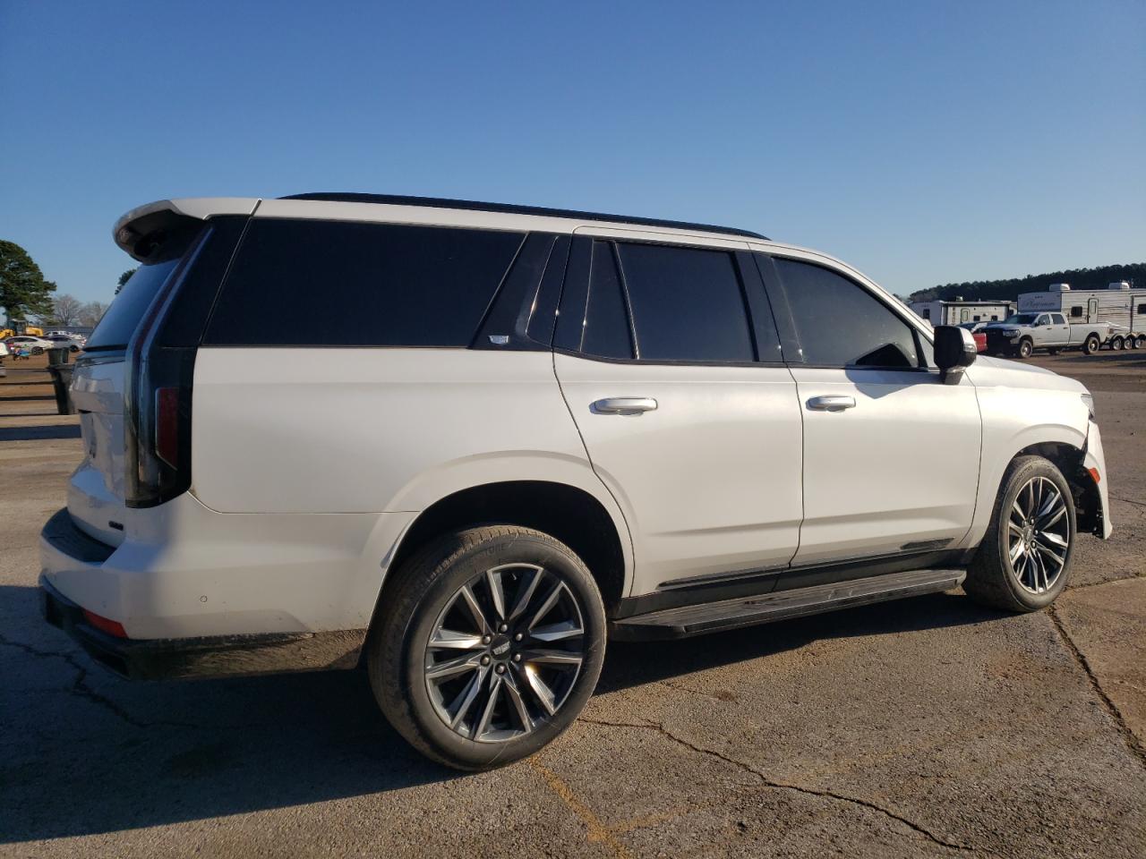 2022 Cadillac Escalade VIN 1GYS3EKL6NR234497 Copart auction photo, front end damage thumbnail 3