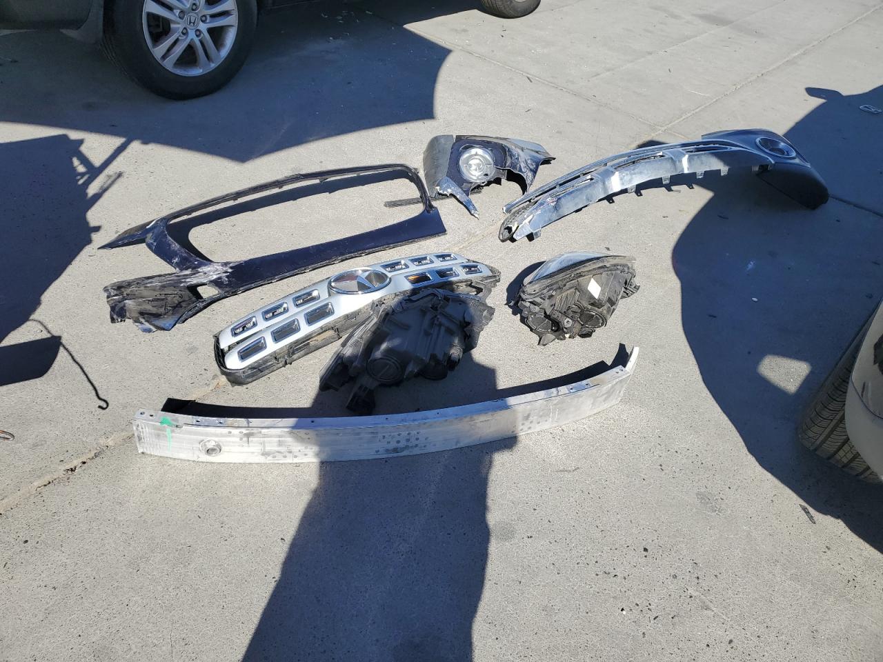 2018 Mercedes-Benz GLA-klasse VIN WDCTG4EB9JJ479695 Copart auction photo, front end damage thumbnail 13