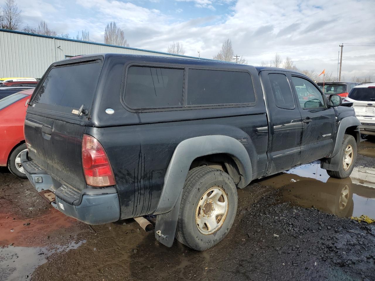 2007 Toyota Tacoma VIN 5TEUX42NX7Z326833 Copart auction photo, front end damage thumbnail 3