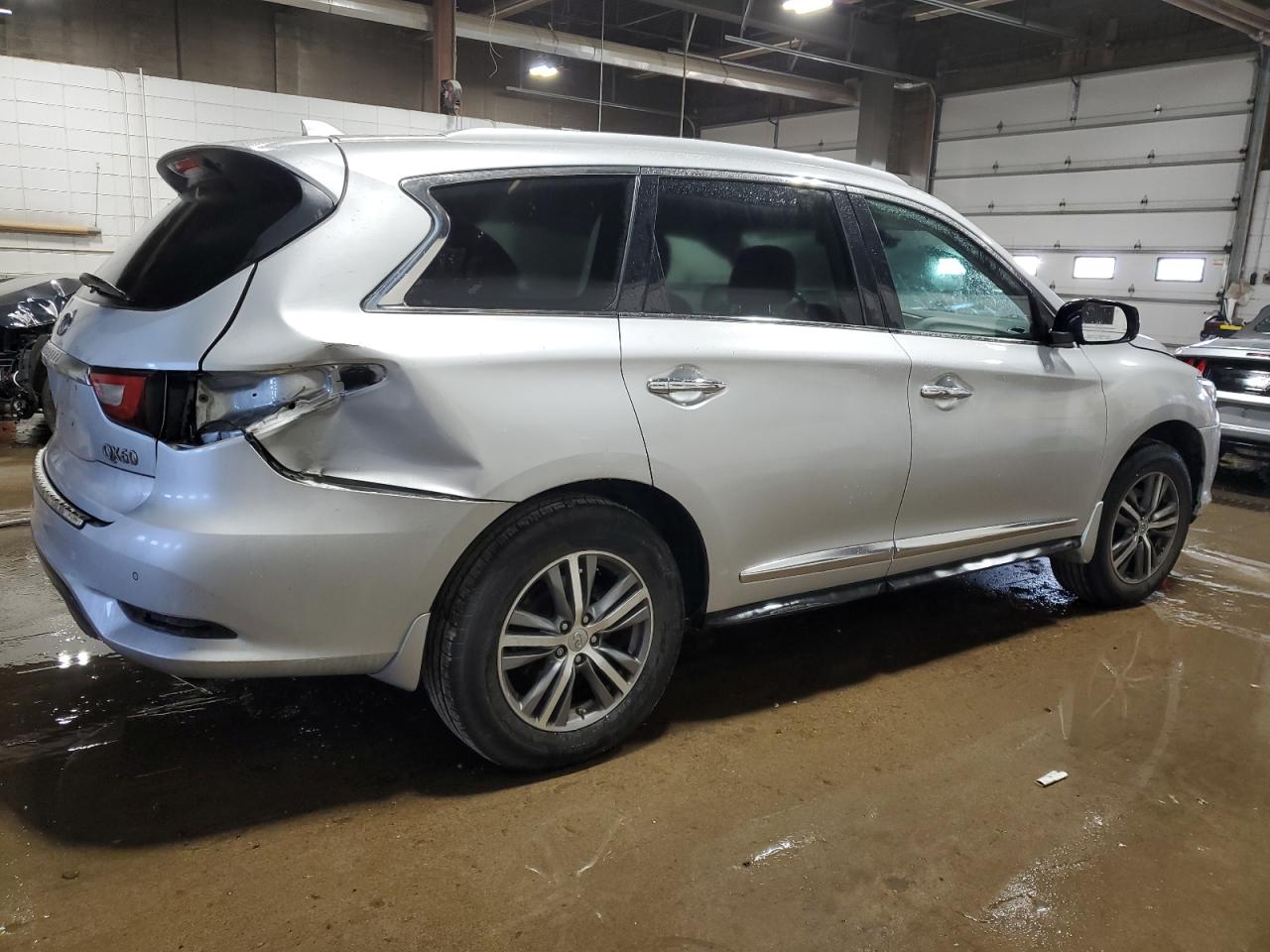 2017 Infiniti QX60 VIN 5N1DL0MM5HC551682 Copart auction photo, side / rear end damage thumbnail 3