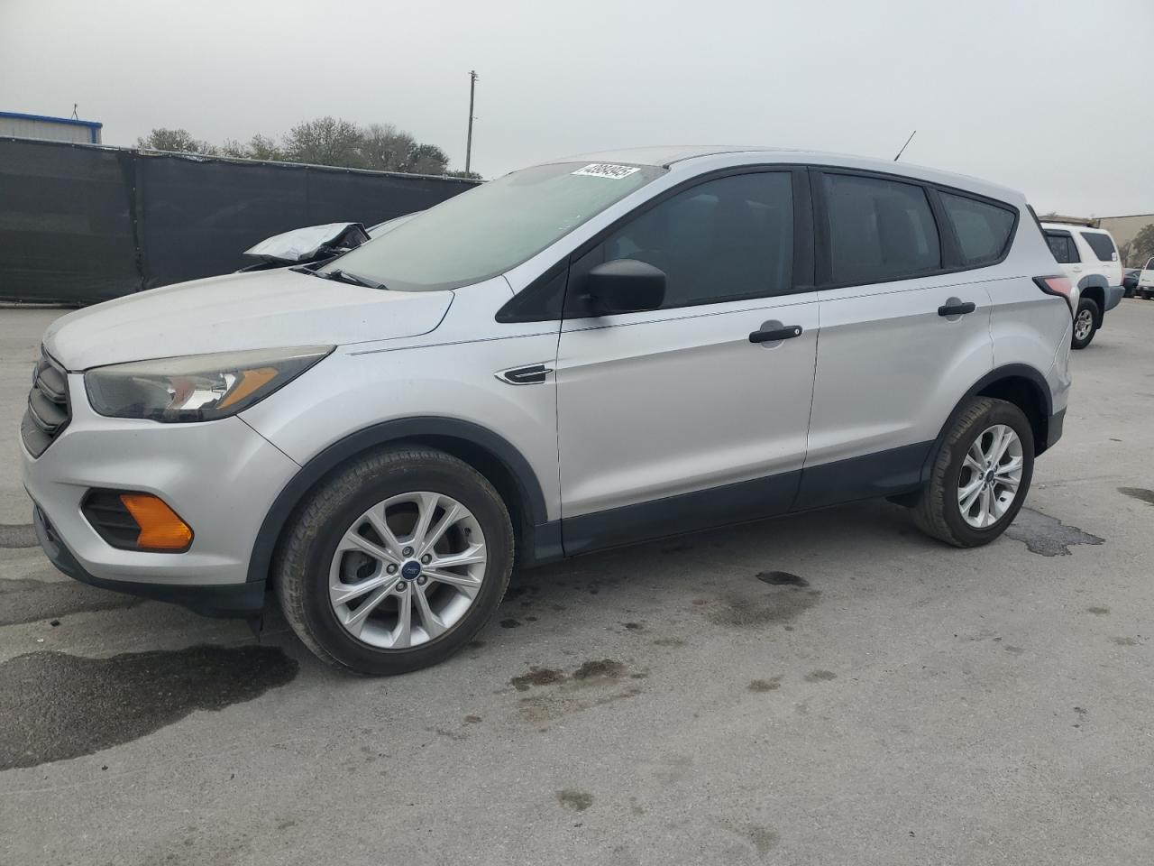 2018 Ford Escape VIN 1FMCU0F71JUB55443