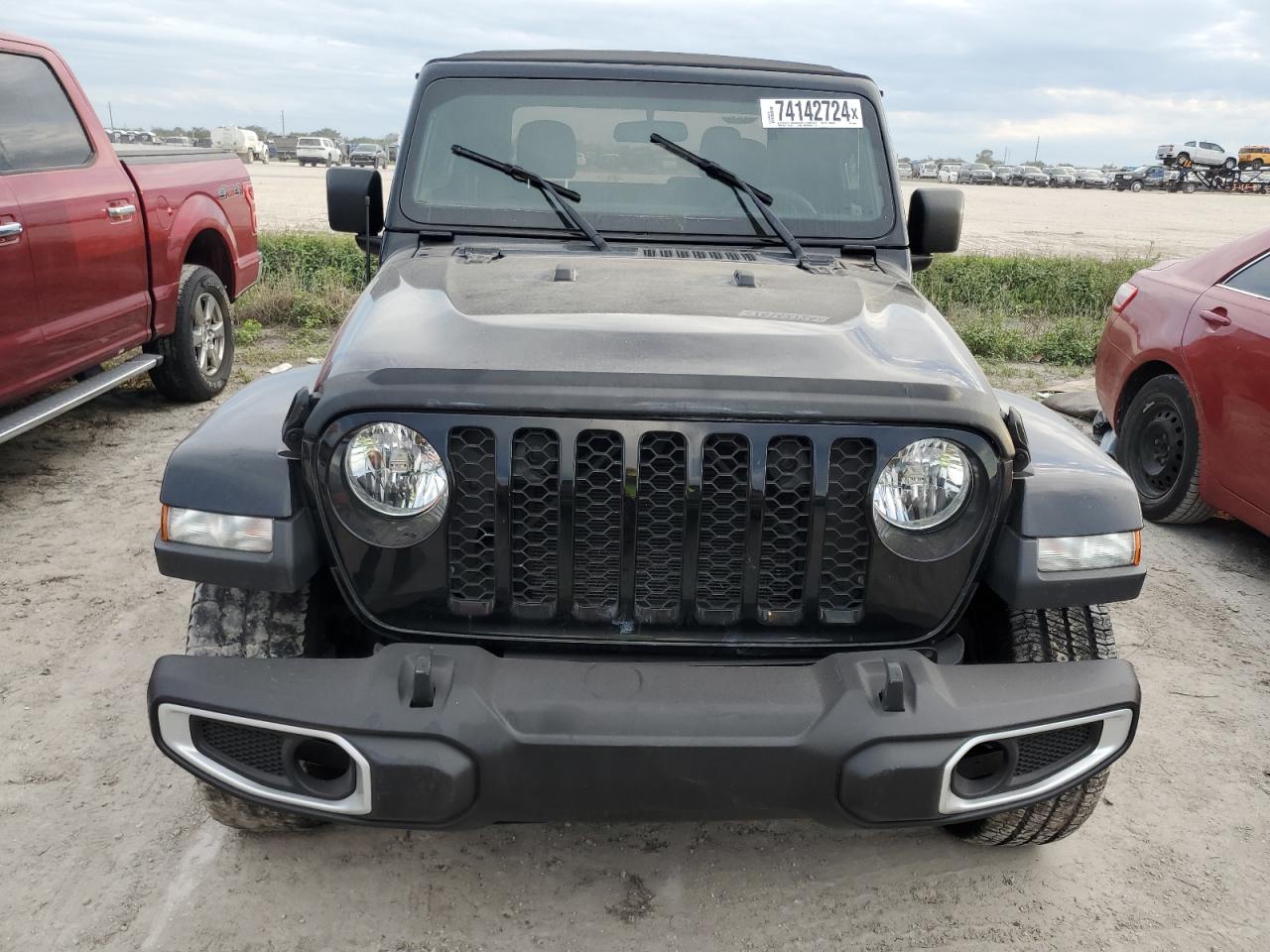 2021 Jeep Gladiator VIN 1C6JJTAG1ML546655 Copart auction photo, water/flood damage thumbnail 5