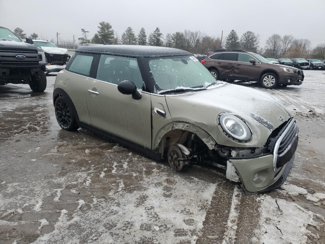 2019 MINI Cooper VIN WMWXP5C52K2H97423 Copart auction photo, front end damage thumbnail 4