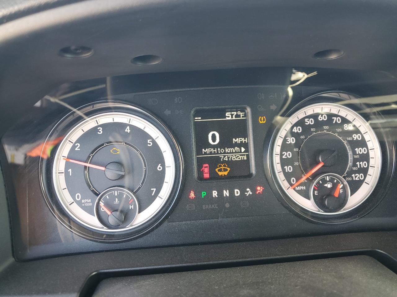 2021 RAM 1500 VIN 3C6JR6DG5MG663495 Copart auction photo, front end damage thumbnail 9