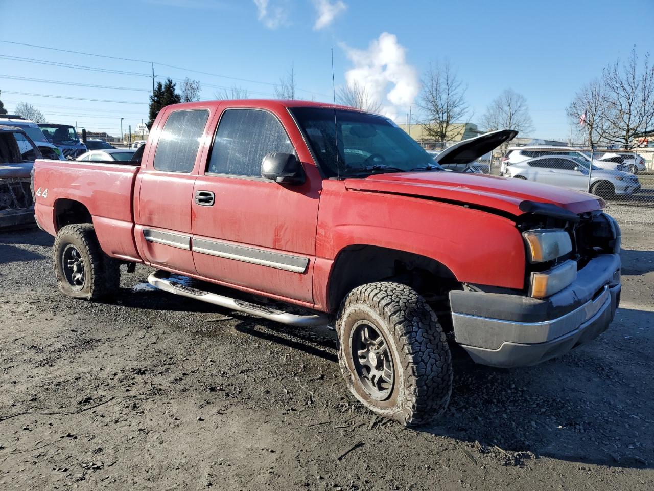 2004 Chevrolet Silverado VIN 1GCEK19T24Z123500 Copart auction photo, front end / all over damage thumbnail 4