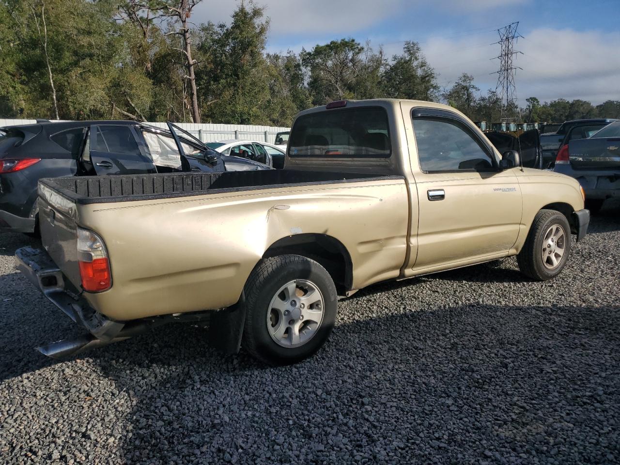 1999 Toyota Tacoma VIN 4TANL42N1XZ520156 Copart auction photo, rear end damage thumbnail 3
