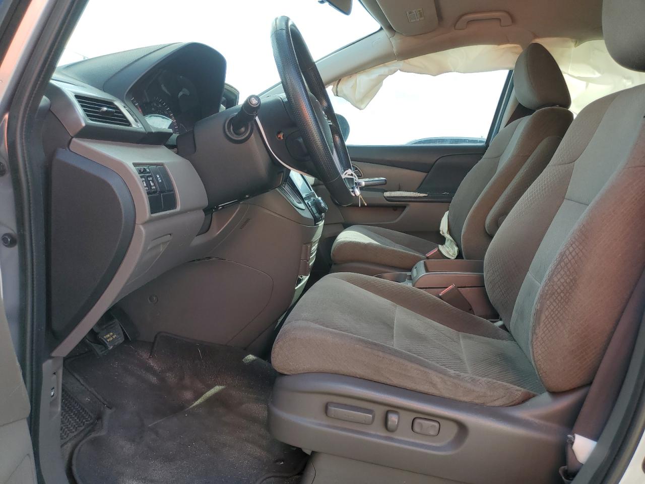 2016 Honda Odyssey VIN 5FNRL5H35GB007743 Copart auction photo, side / rear end damage thumbnail 7