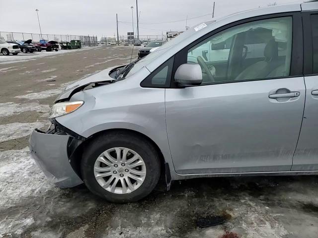 2014 Toyota Sienna VIN 5TDYK3DC7ES514094 Copart auction photo, front end damage thumbnail 12