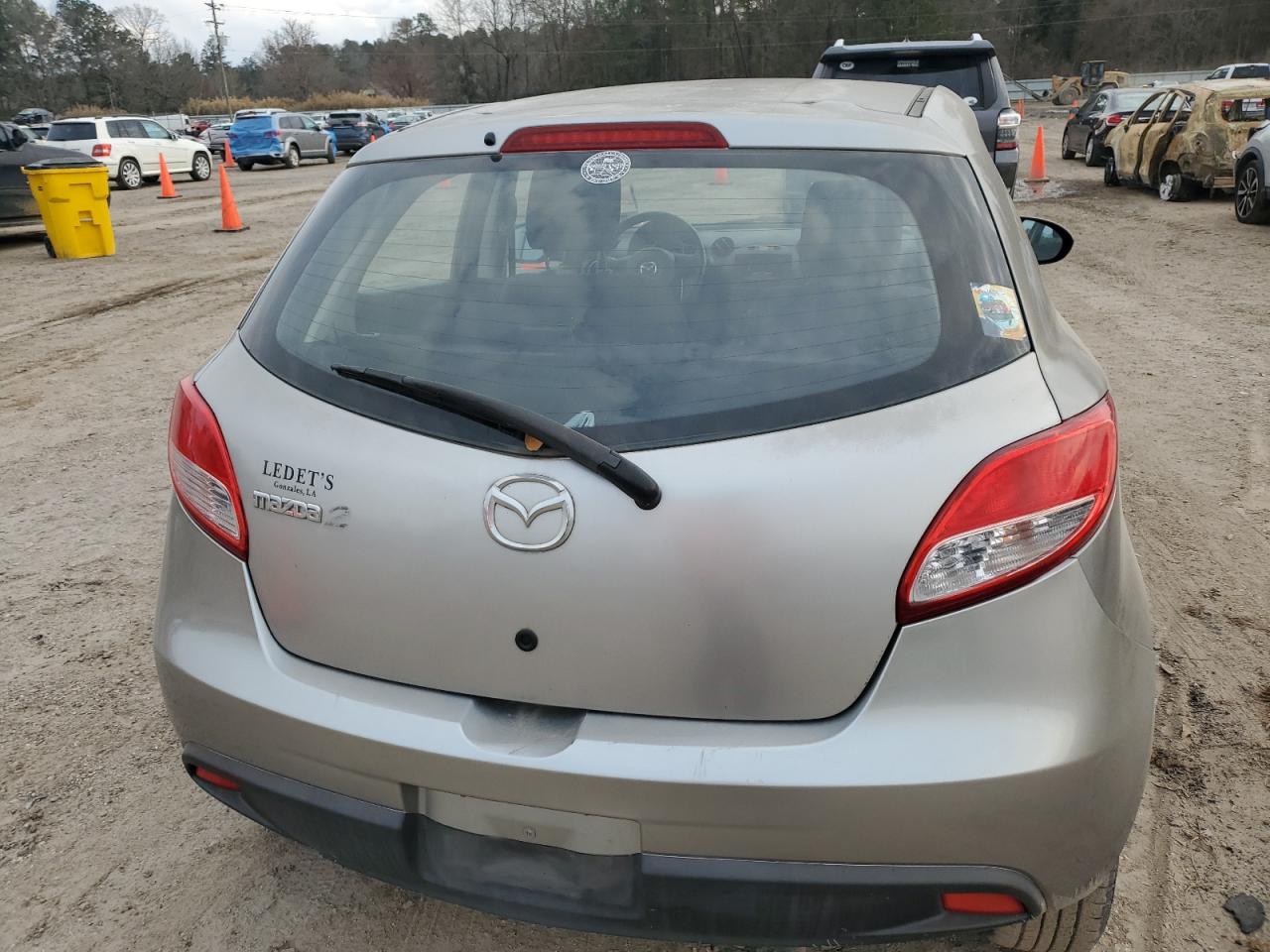 2011 Mazda 2 VIN JM1DE1HY9B0124290 Copart auction photo, front end damage thumbnail 6