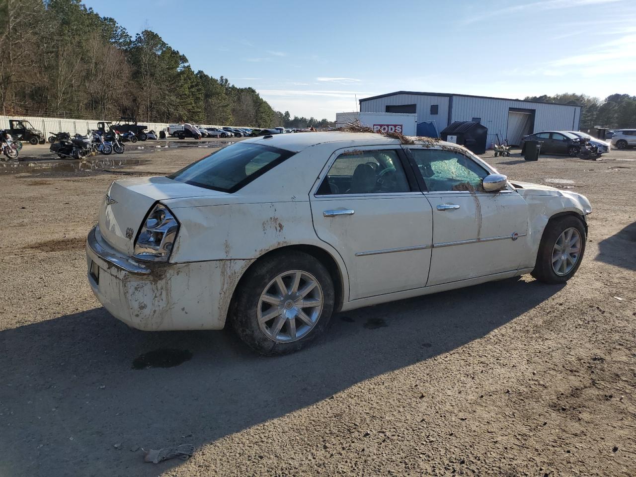 2007 Chrysler 300 VIN 2C3KA63HX7H780027 Copart auction photo, all over / minor dent/scratches damage thumbnail 3