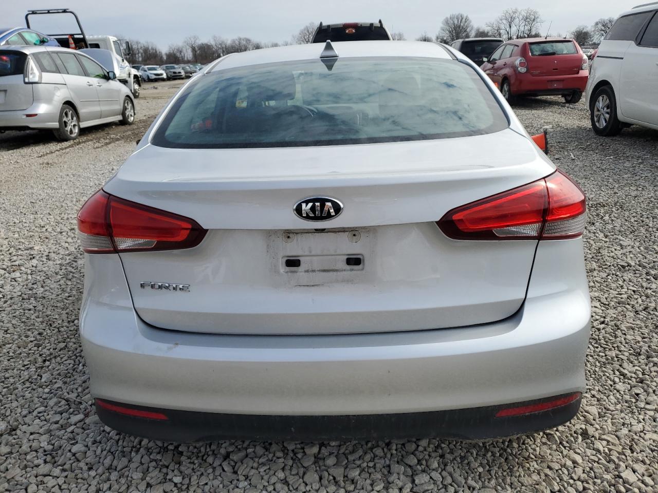 2018 KIA Forte VIN 3KPFL4A77JE226243 Copart auction photo, all over damage thumbnail 6