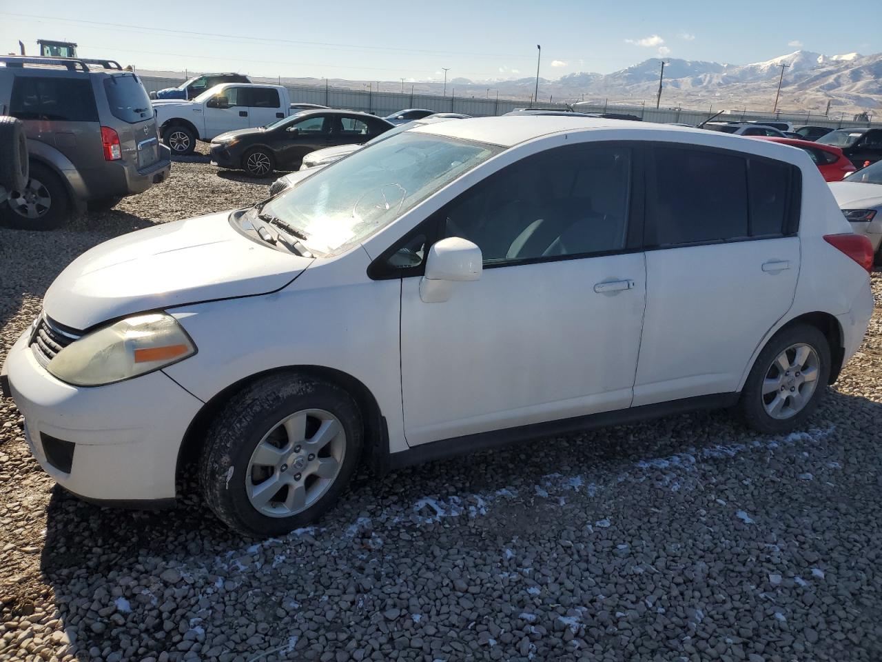2009 Nissan Versa VIN 3N1BC13E69L390473
