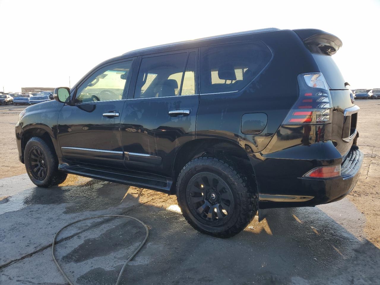 2017 Lexus GX VIN JTJBM7FX8H5156051 Copart auction photo, minor dent/scratches damage thumbnail 2