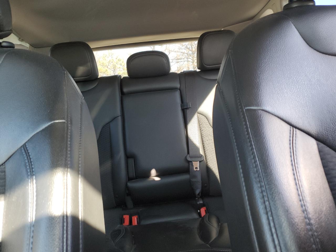 2022 Jeep Compass VIN 3C4NJDBB3NT127246 Copart auction photo, front end / minor dent/scratches damage thumbnail 10