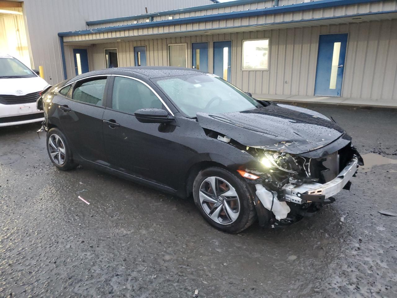 2021 Honda Civic VIN 2HGFC2F68MH548484 Copart auction photo, front end / rear end damage thumbnail 4