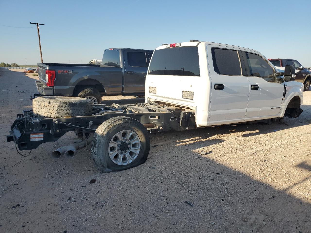 2022 Ford F250 VIN 1FT7W2BT0NED15486 Copart auction photo, front end damage thumbnail 3