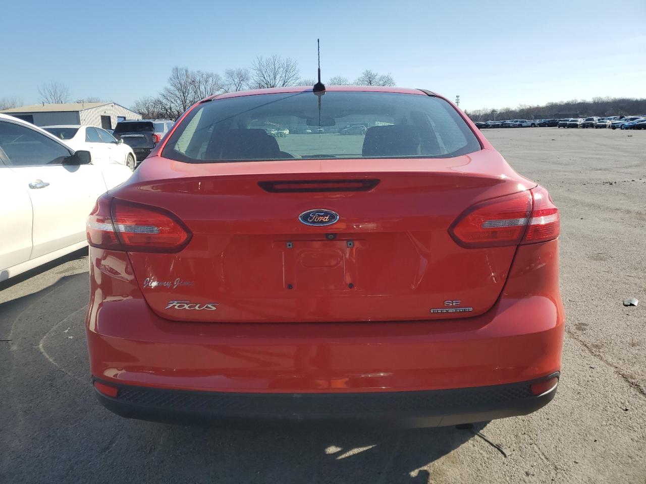 2015 Ford Focus VIN 1FADP3F2XFL243691 Copart auction photo, front end damage thumbnail 6