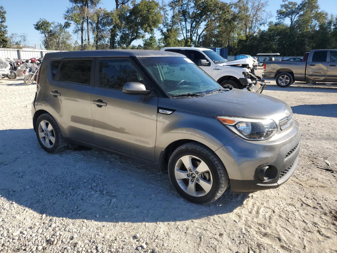 2018 KIA Soul VIN KNDJN2A26J7590134 Copart auction photo, side / minor dent/scratches damage thumbnail 4